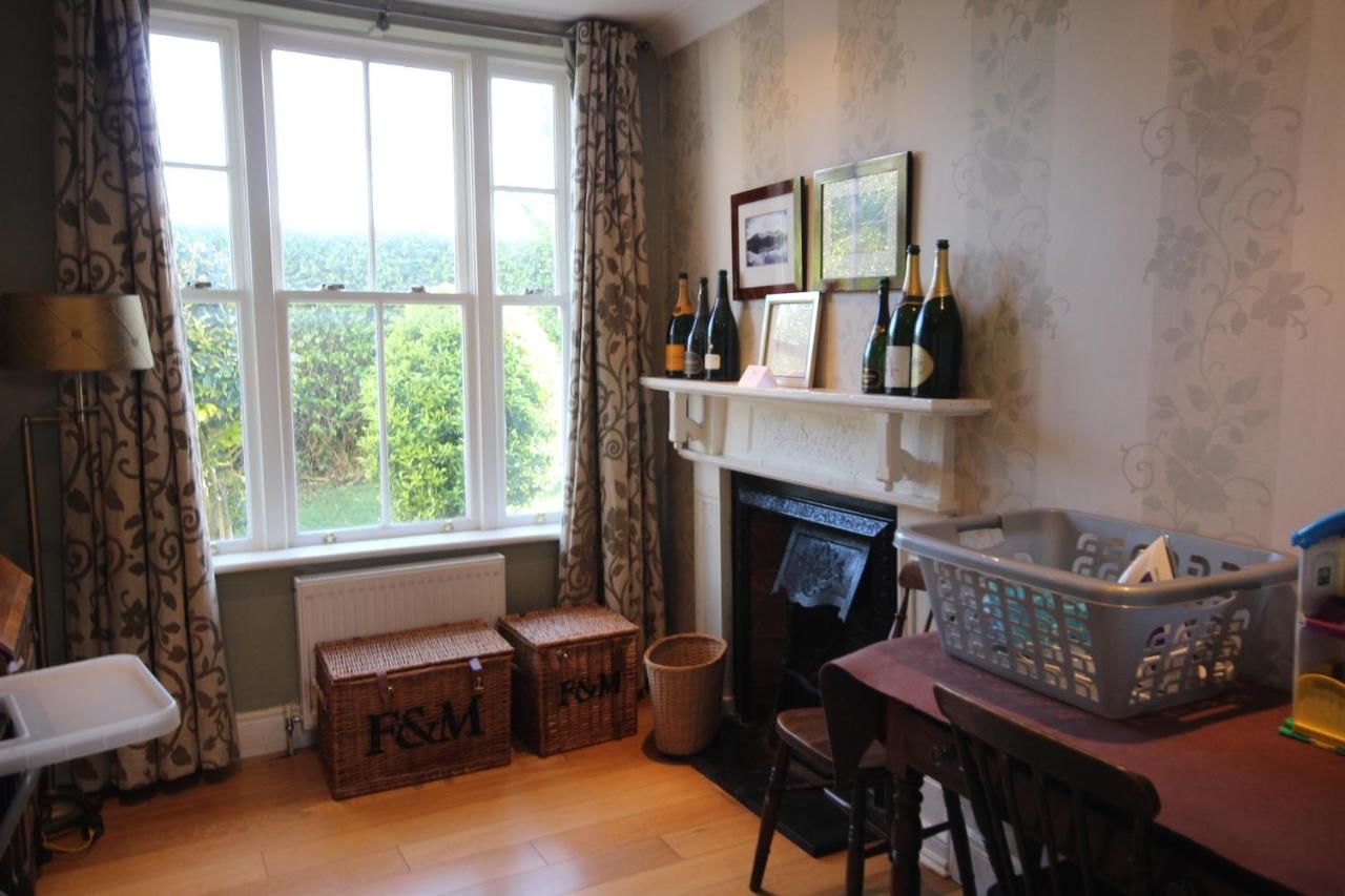 Дома для отпуска Hill House Clifden Клифден