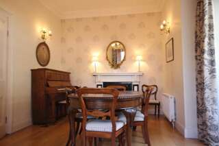 Дома для отпуска Hill House Clifden Клифден Дом для отпуска-43